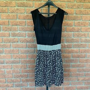 Polka dot ruffles dress